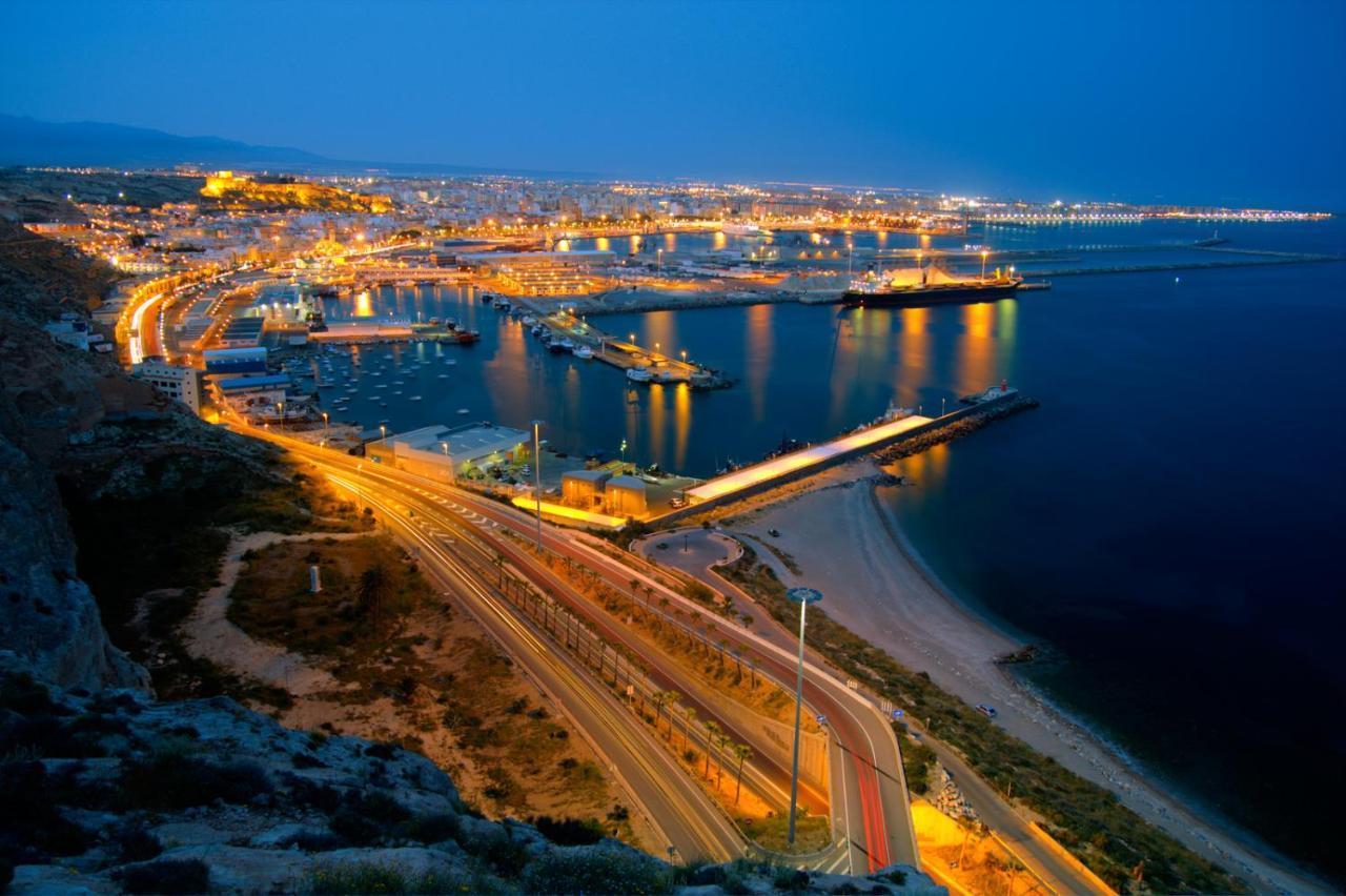 Torreluz Apartamentos المرية المظهر الخارجي الصورة