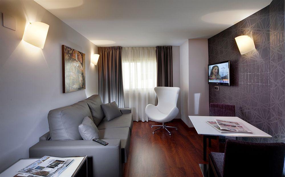 Torreluz Apartamentos المرية المظهر الخارجي الصورة