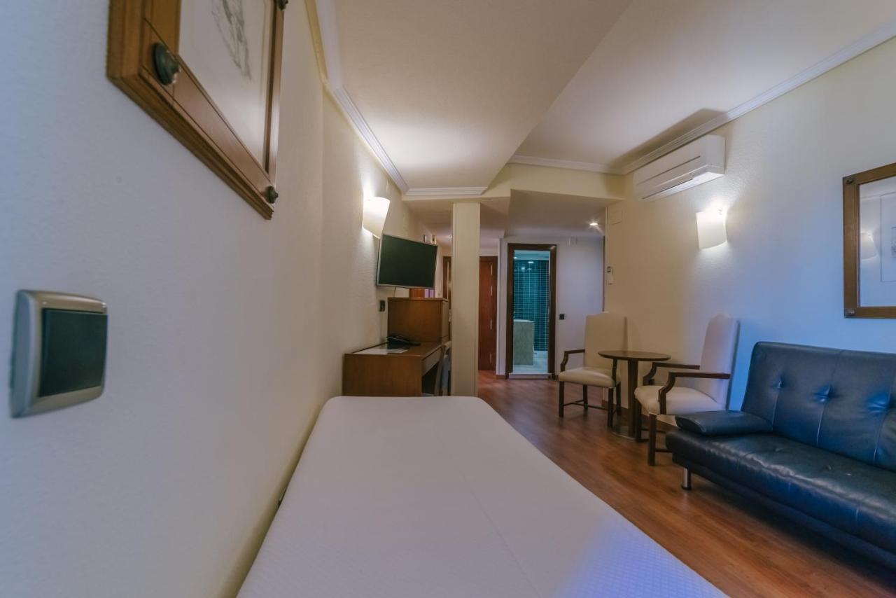 Torreluz Apartamentos المرية المظهر الخارجي الصورة