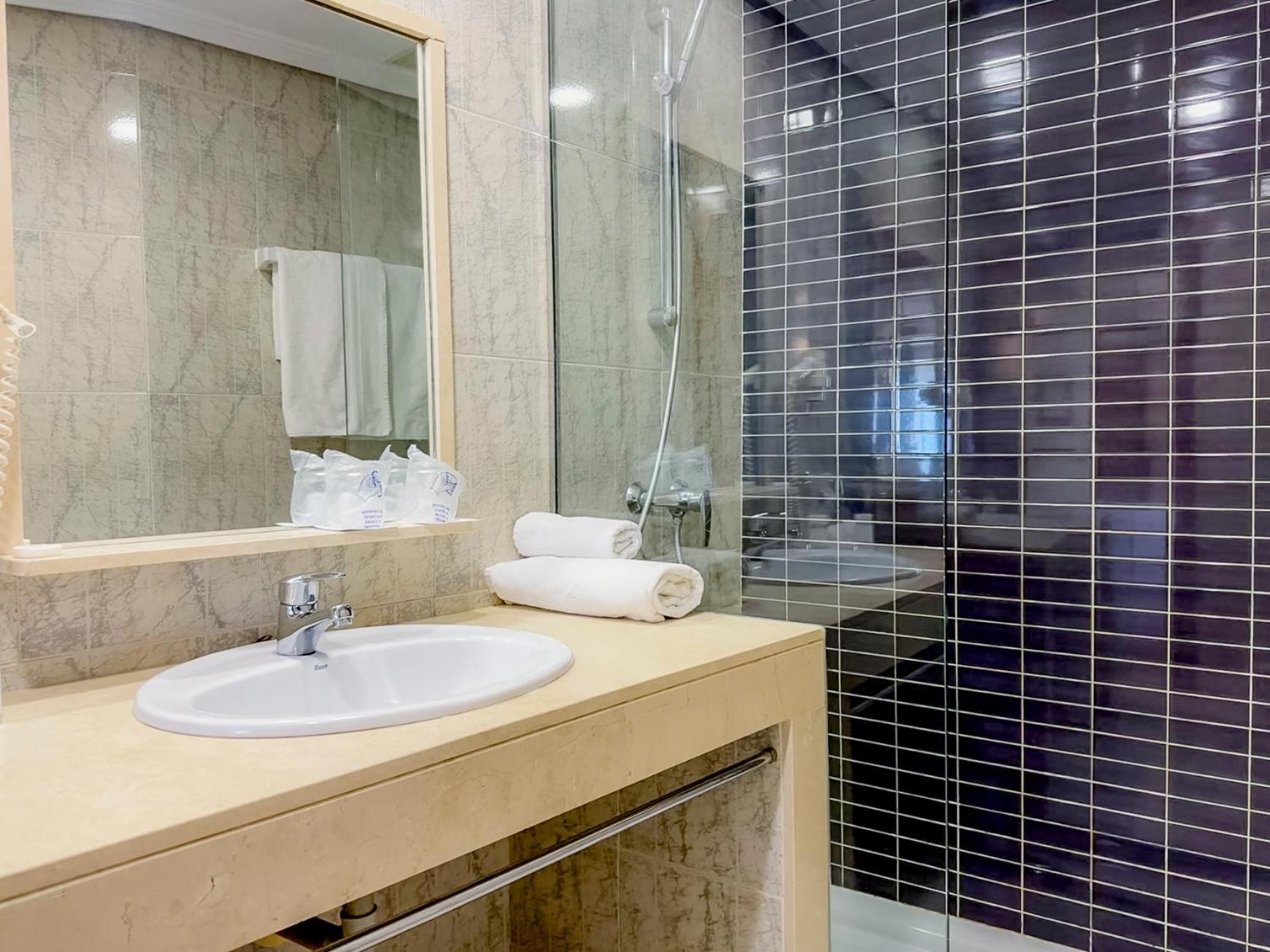 Torreluz Apartamentos المرية المظهر الخارجي الصورة