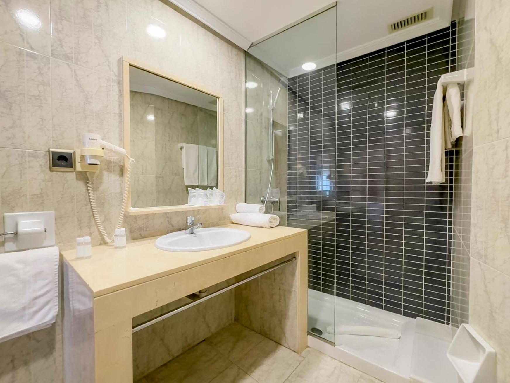 Torreluz Apartamentos المرية المظهر الخارجي الصورة